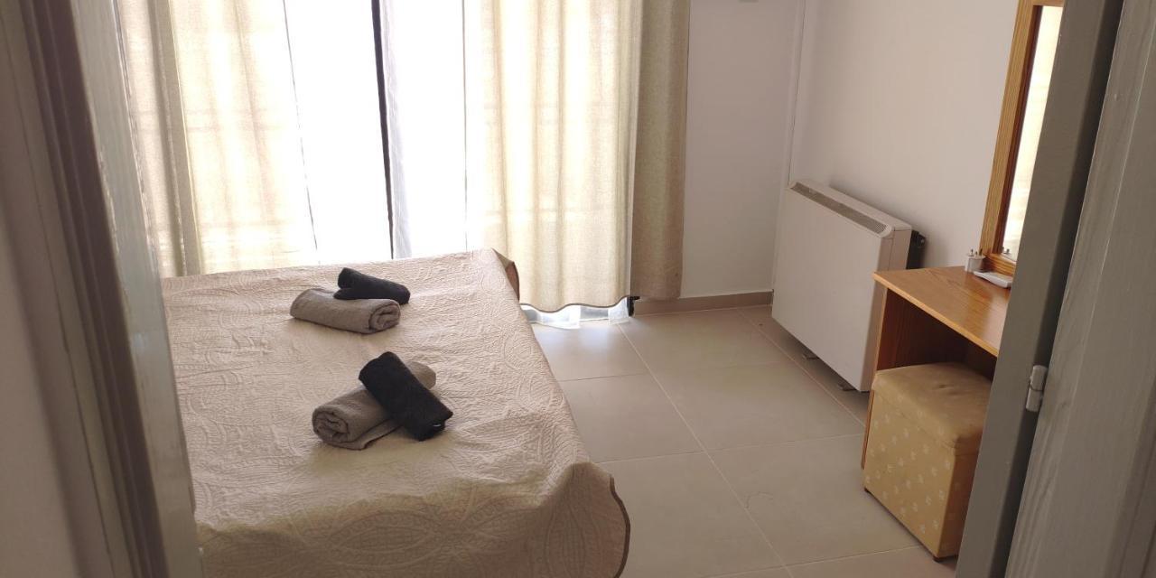 Isabella Townhouse Villa Paphos Eksteriør bilde