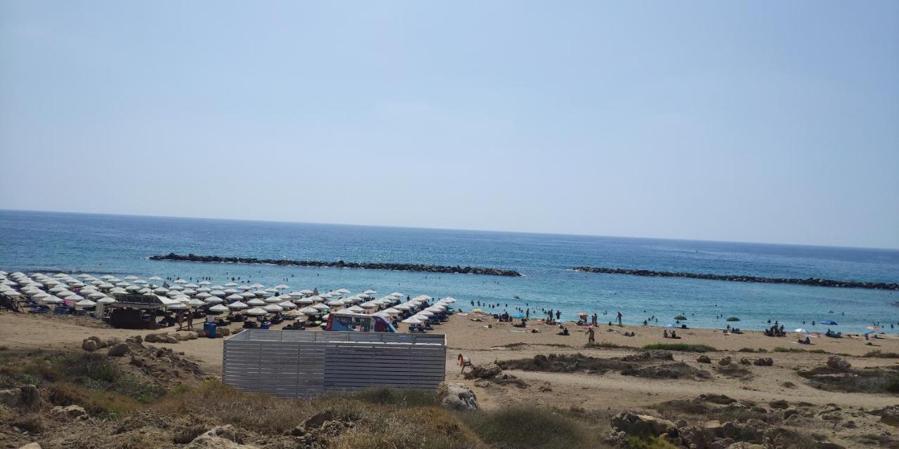 Isabella Townhouse Villa Paphos Eksteriør bilde