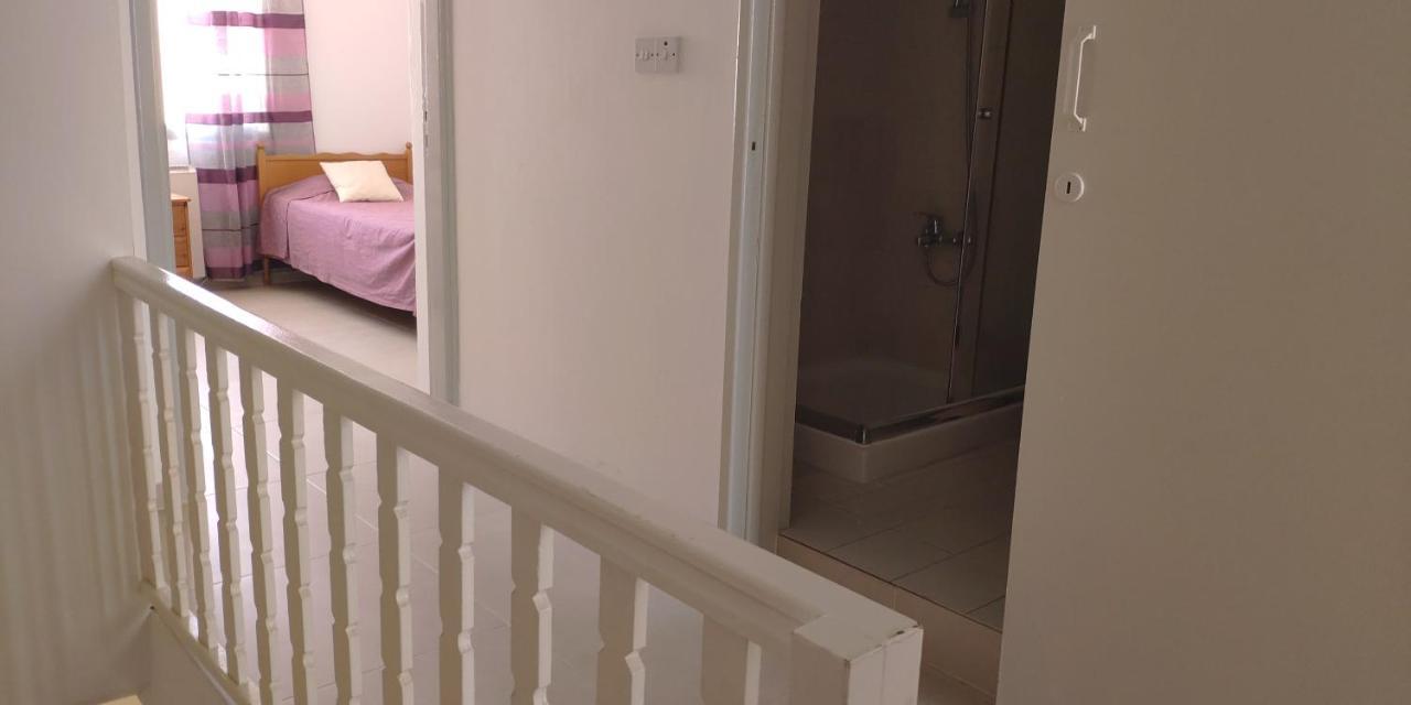 Isabella Townhouse Villa Paphos Eksteriør bilde